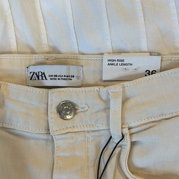 Zara high rise ankle sculpt jeans - ladies 4 - Picture 9 of 10